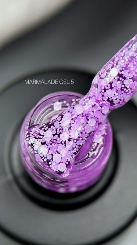 Гель-лак Saga Marmelad №5 з фіолетовими пластівцями 9мл