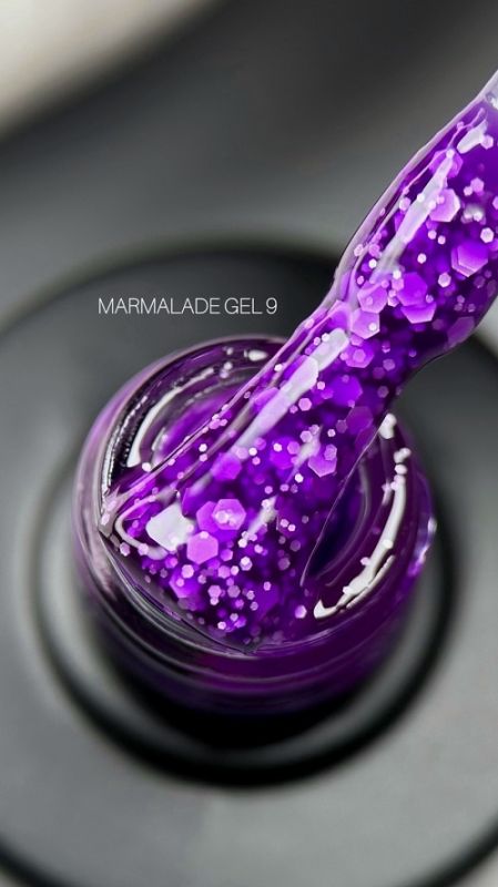 Гель-лак Saga Marmelad №9 з фіолетовими пластівцями 9мл 