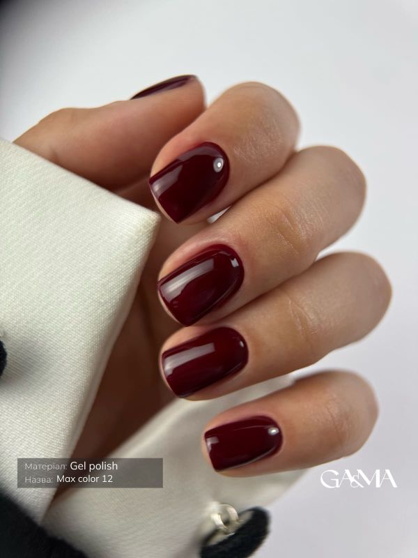 Гель-лак Gemely (ex.Ga&Ma) Max Color 12 темний червоний, 6мл