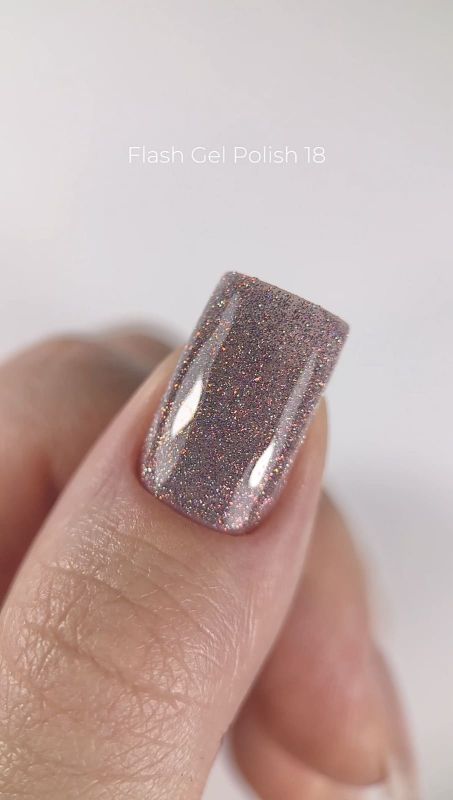 Гель-лак светоотражающий Dark Flash 18, 10мл