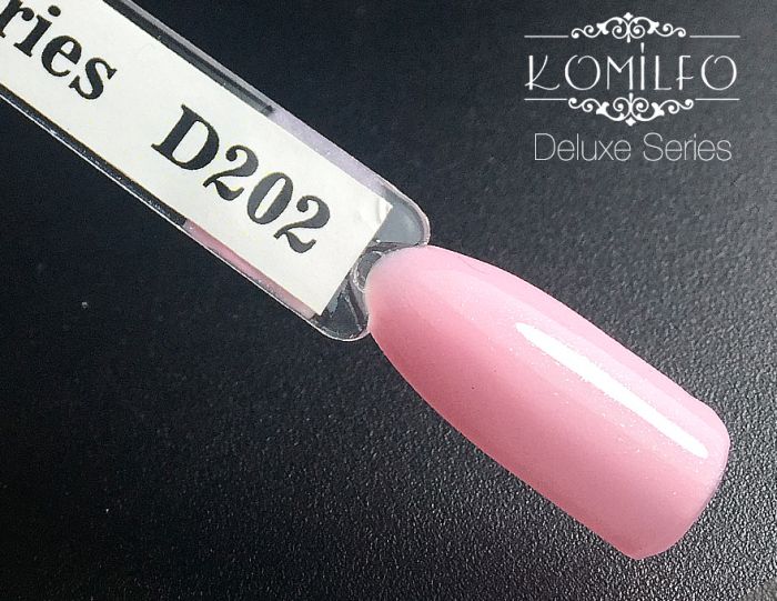 Гель-лак Komilfo Deluxe Series №D202 (светлый нежно-розовый, с шиммером, для френча), 8 мл