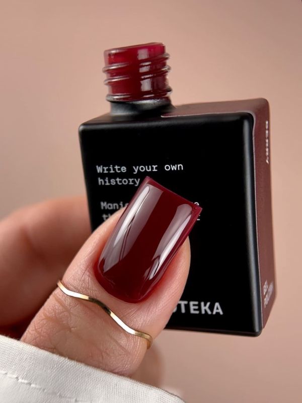 Гель-лак Biblioteka 23 Berry Ягода, 10мл
