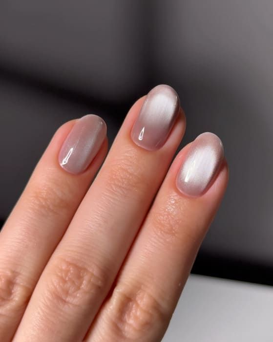 Гель-лак Dark котяче око Cat Eye 23, 10мл