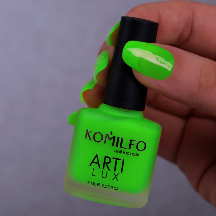 Лак для нігтів Komilfo ArtiLux 032 (яскравий салатовий, неон), 8 мл