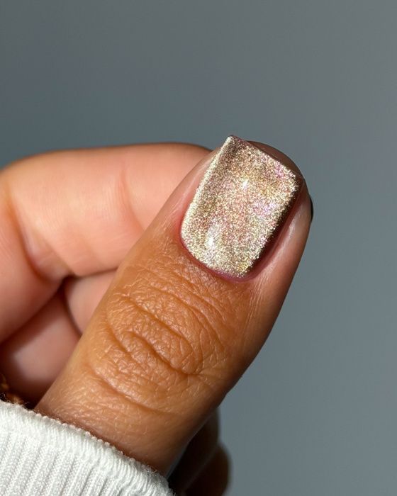 Гель-лак Dark кошачий глаз Cat Eye 32, 6мл