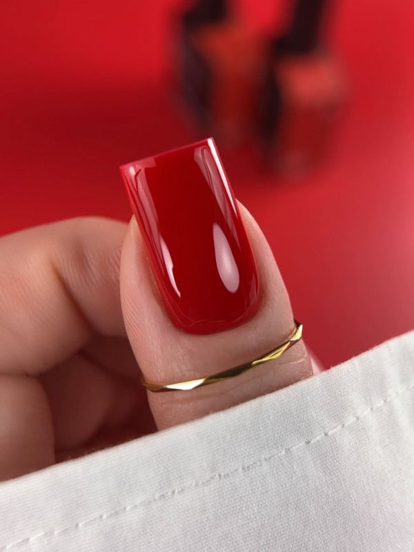 Гель-лак Biblioteka 42 Ruby  Глубокий классический красный, 10мл