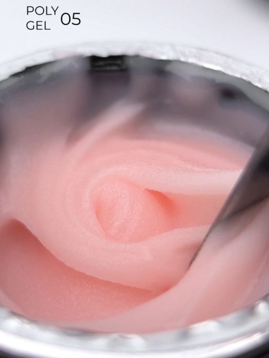 Полігель Miss Luna Premium PolyGel 05 бежево-рожевий, 15мл