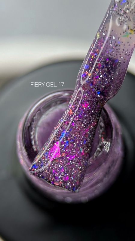 Гель-лак светоотражающий SAGA Fiery Gel 17 9мл