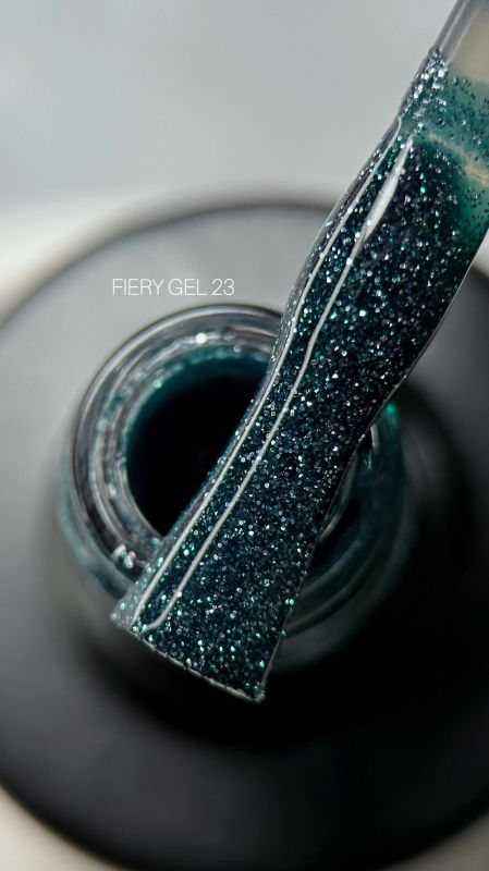 Гель-лак светоотражающий SAGA Fiery Gel 23 9мл