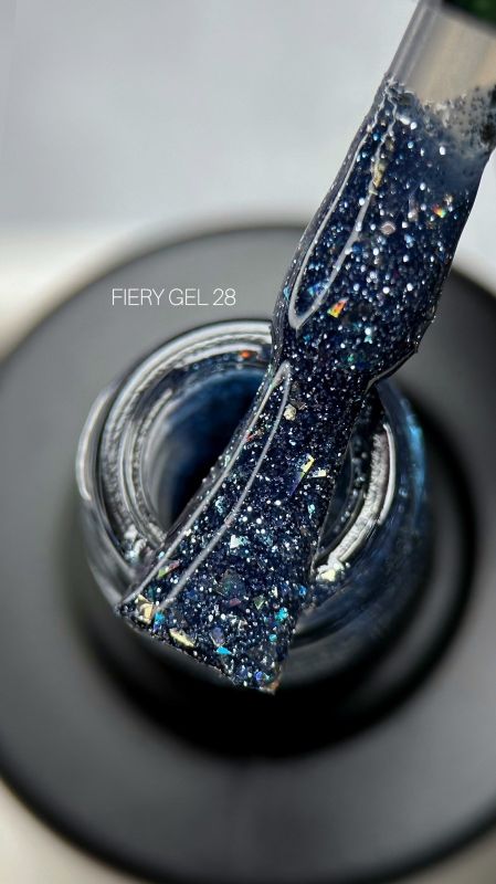 Гель-лак світловідбиваючий SAGA Fiery 9 мл 28