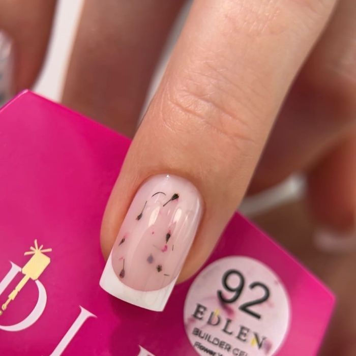 Гель Edlen Flower Yogurt 92, молочний із рожевими сухоцвітами, 15 мл