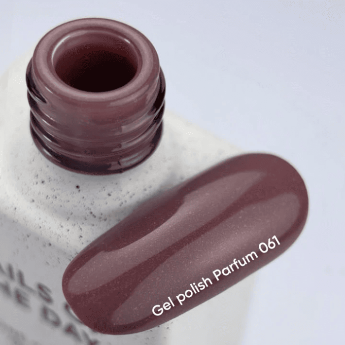 Гель-лак NailsOfTheDay Old Rose Parfum 61 темний пудровий з шиммером, 10 мл