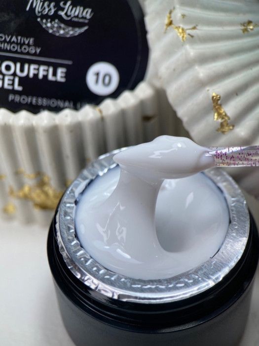 Густий гель для нігтів Miss Luna Souffle Gel 10 білий, 30 мл