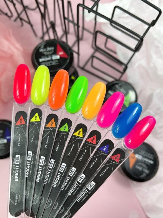 Гель для наращивания Miss Luna Bright gel 05, 15мл
