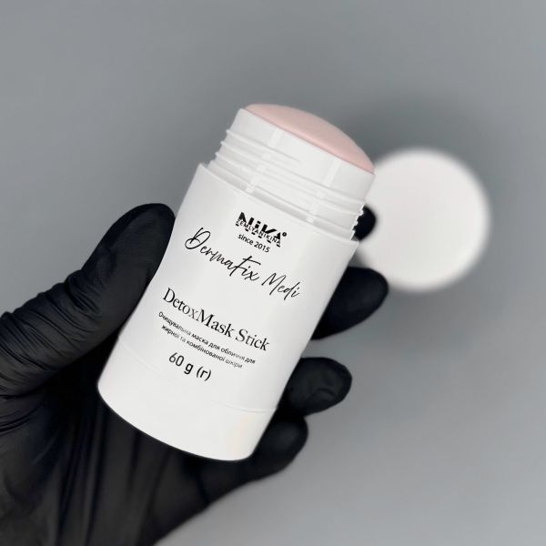 Очищуюча маска-стік для обличчя DermaFix Medi, 60 г