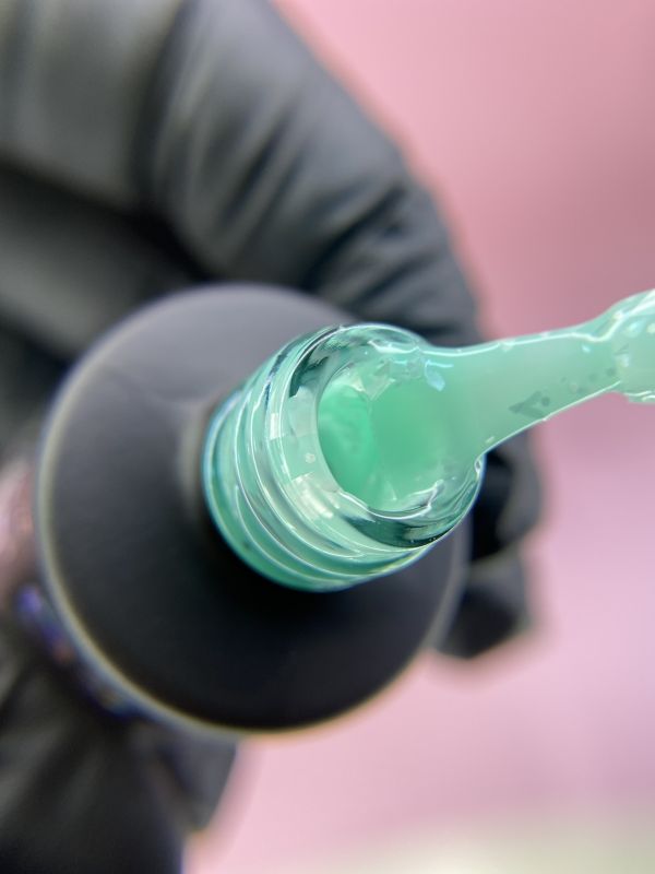 Камуфлююча база з поталлю OXXI Rafinade Base №06 м'ятна 10 мл