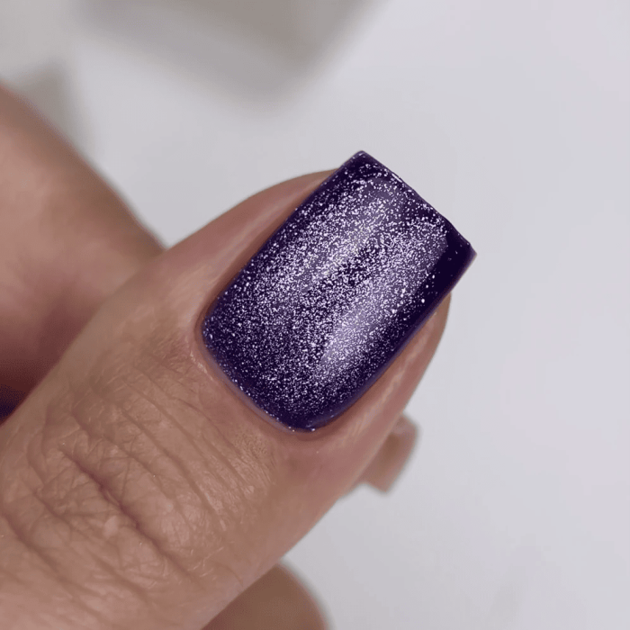 Гель-лак котяче око NAILSOFTHEDAY Cat Eye 03 ліловий  світловідбиваючий, 6мл