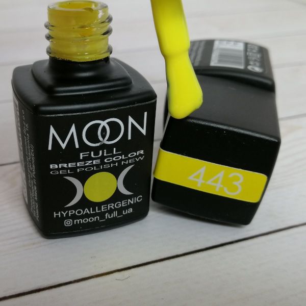 Гель-лак Moon Full Beeze 443 8мл