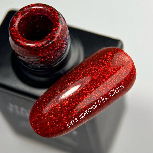 Гель-лак Nailsoftheday Mrs. Claus красный с шимером, 10мл