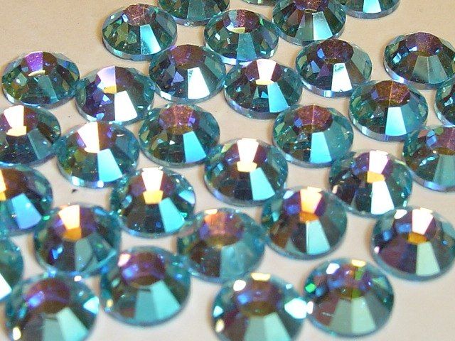 Стразы цветные хамелеоны Aquamarine AB 100шт