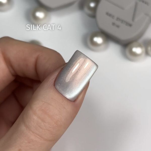 Гель-лак Saga Silk Cat 04, 10мл